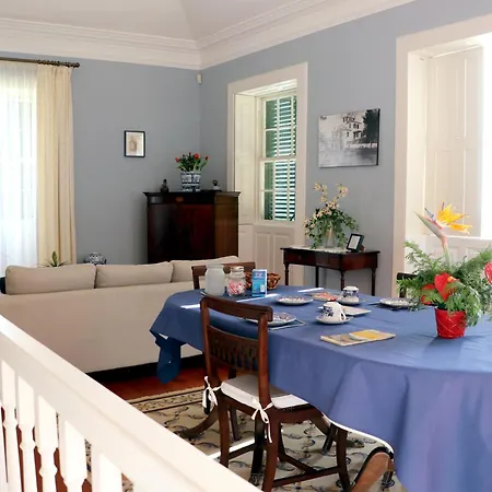 Πανσιόν Casa Charmosa *